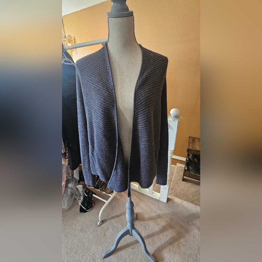 REITMANS Textured Gray Knit Sweater